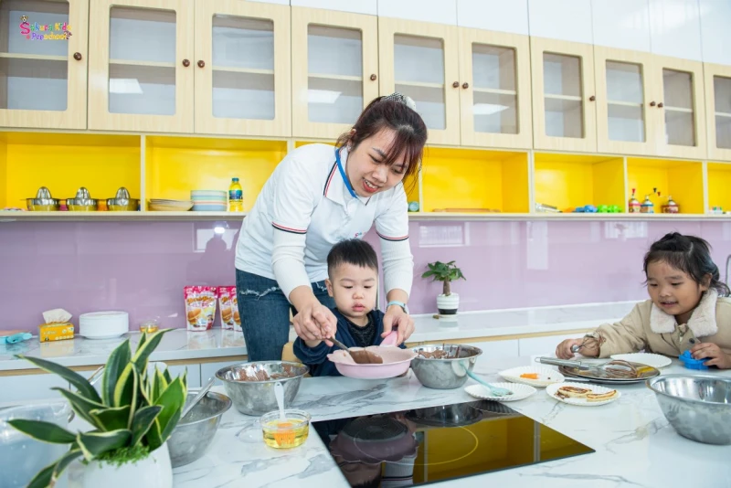 Tưng bừng khai trương Trường Mầm non Sakura Kids Long Biên