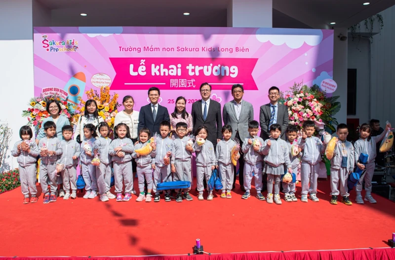 Tưng bừng khai trương Trường Mầm non Sakura Kids Long Biên