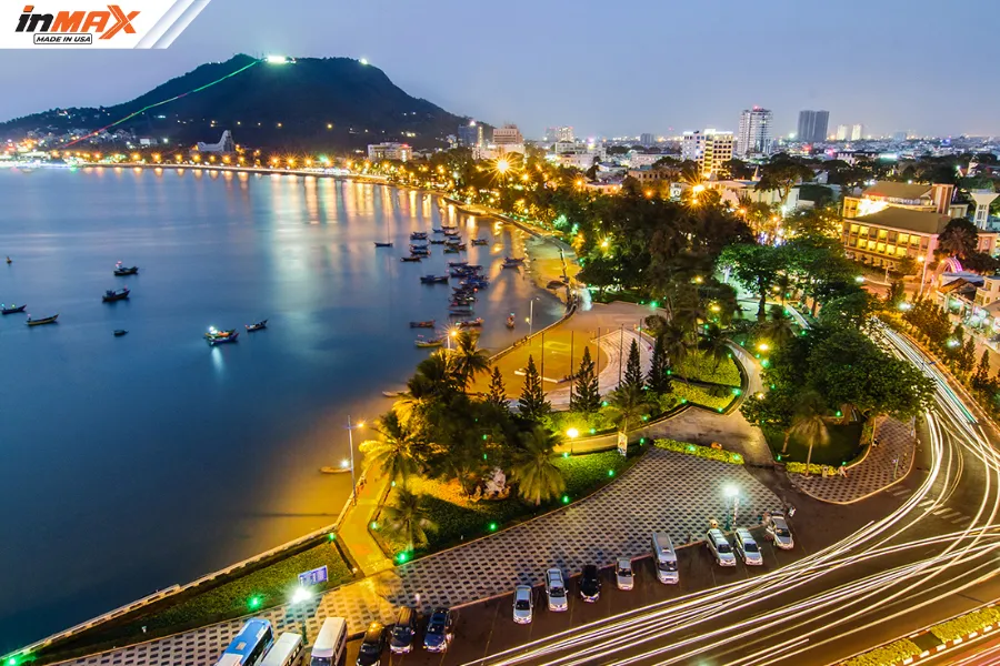 Bà Rịa - Vũng Tàu-vùng đất cảng biển và dầu khí miền Nam