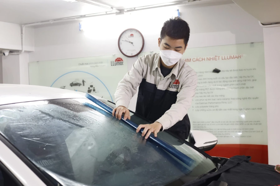 Phim cách nhiệt Llumar