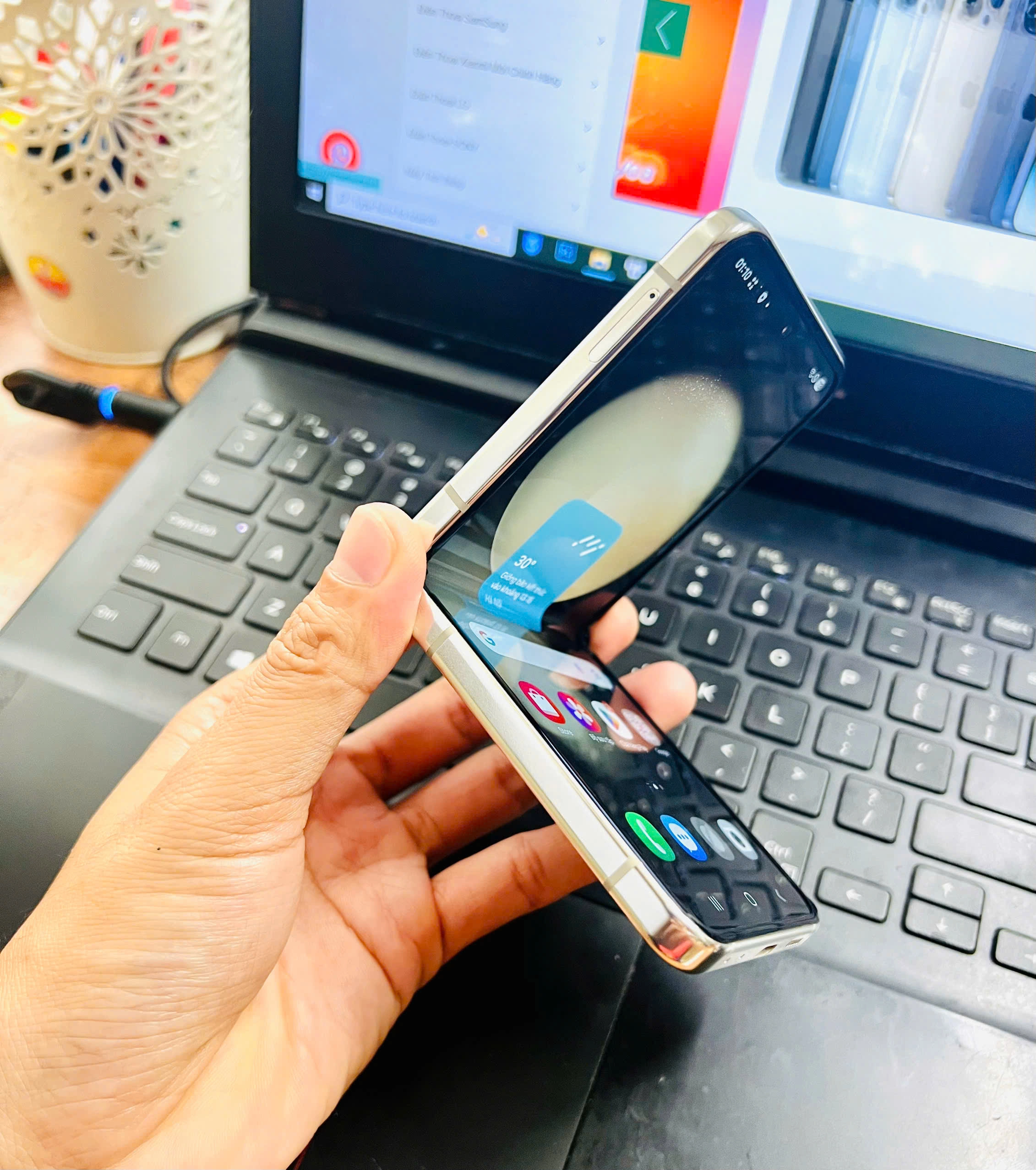 Samsung Galaxy Z Flip 5 5G | Chính hãng - Ảnh 4